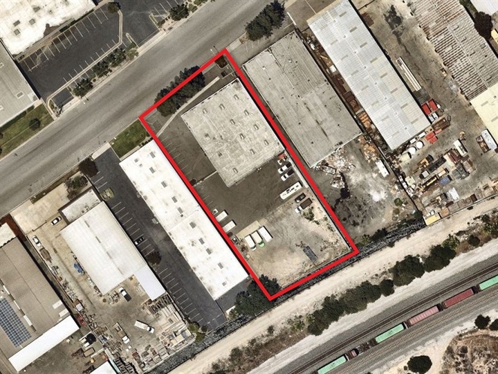 2670-2672 Pomona Blvd.