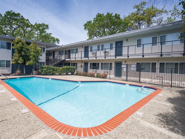 Main Street Terrace - 24-Unit Turnkey Property in Walnut Creek With Assumable Financing