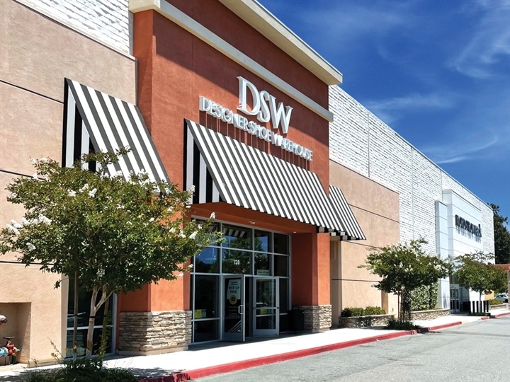 Shops at Janss Marketplace