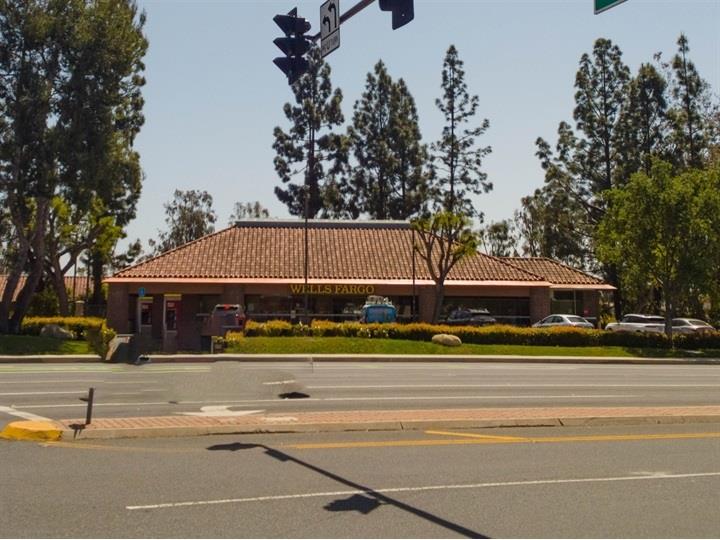 Thousand Oaks, CA - Former Bank Branch For Sale